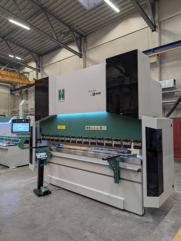 Gesenkbiegepresse Hezinger-PressLine B320-3100