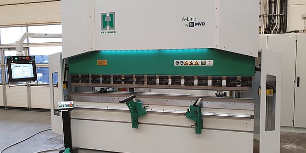 Kantpresse Hezinger-PressLine A135-3100