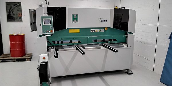 Schwingschnittschere Hezinger-CutLine B06-2100