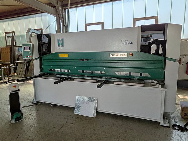 Schwingschnittschere Hezinger-CutLine B10-3100